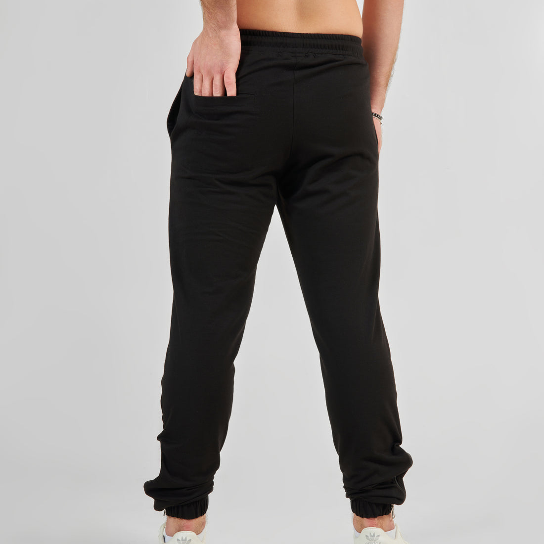 Sweat pants